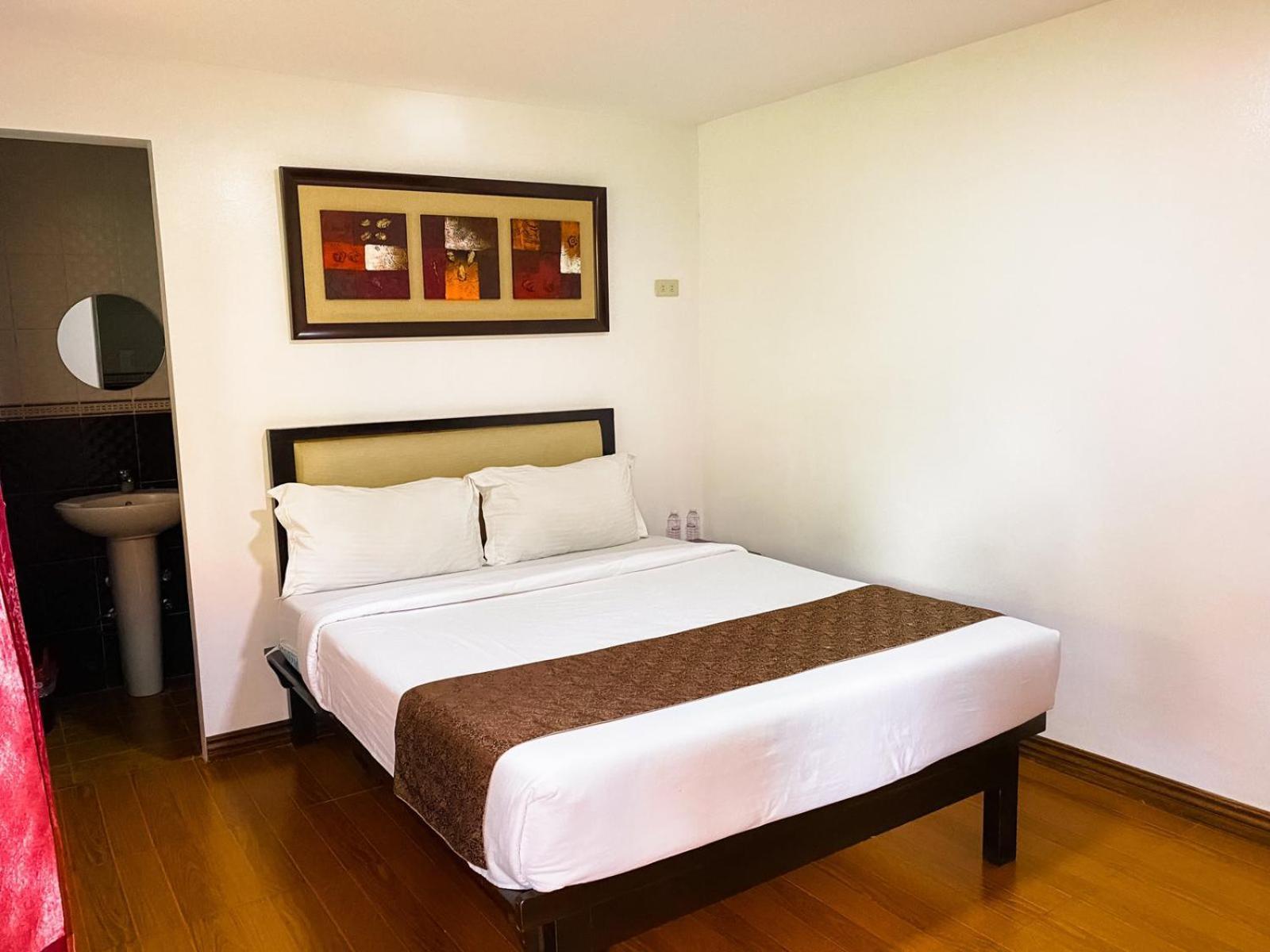 Hortz Hotels And Resorts Tagaytay City Exterior foto