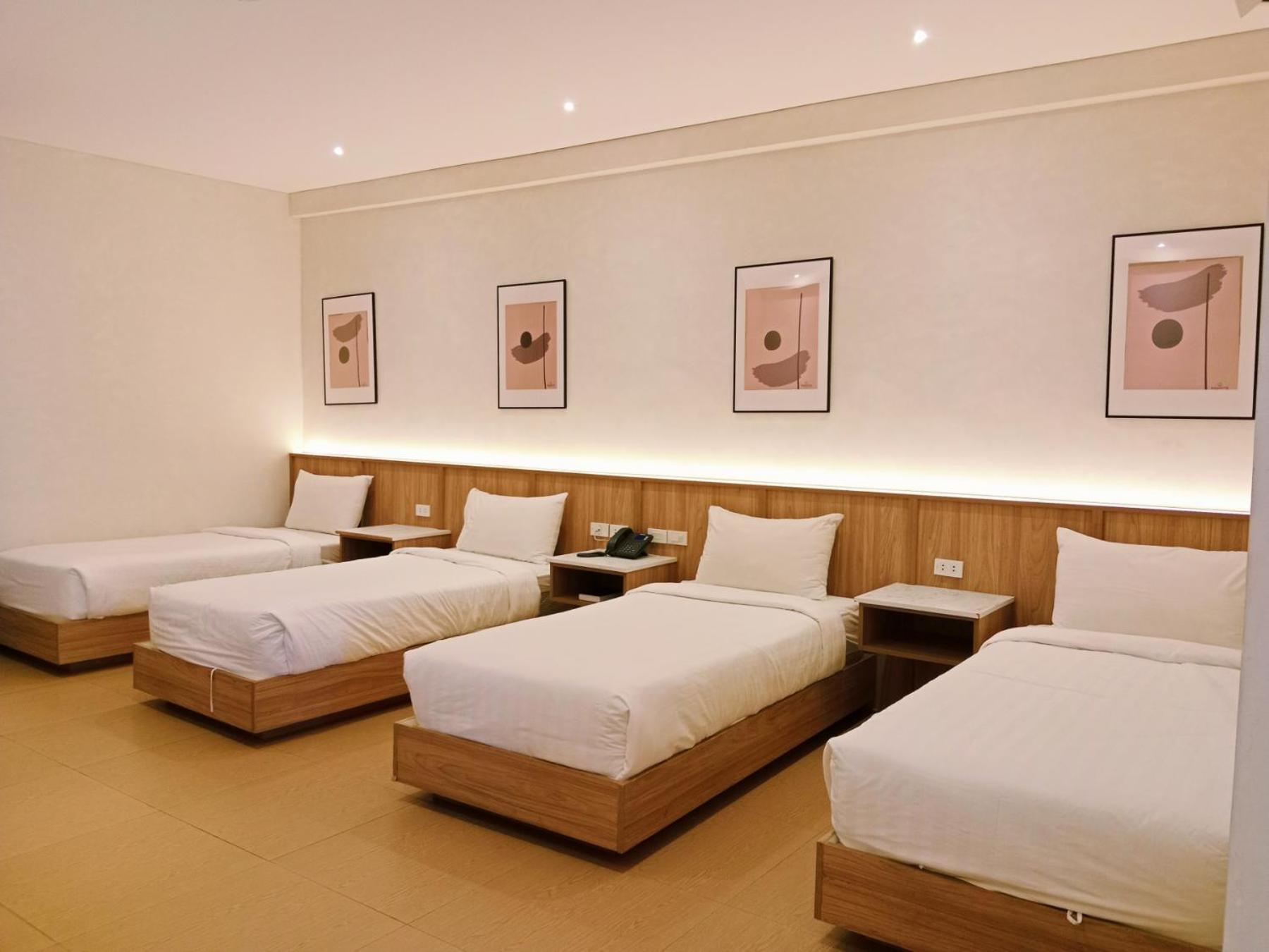 Hortz Hotels And Resorts Tagaytay City Exterior foto